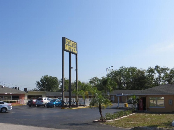 State Motel Haines City image 17